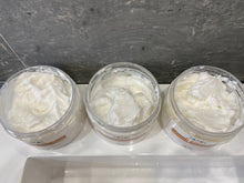 Cargar imagen en el visor de la galería, Lemongrass Whipped Body Butter